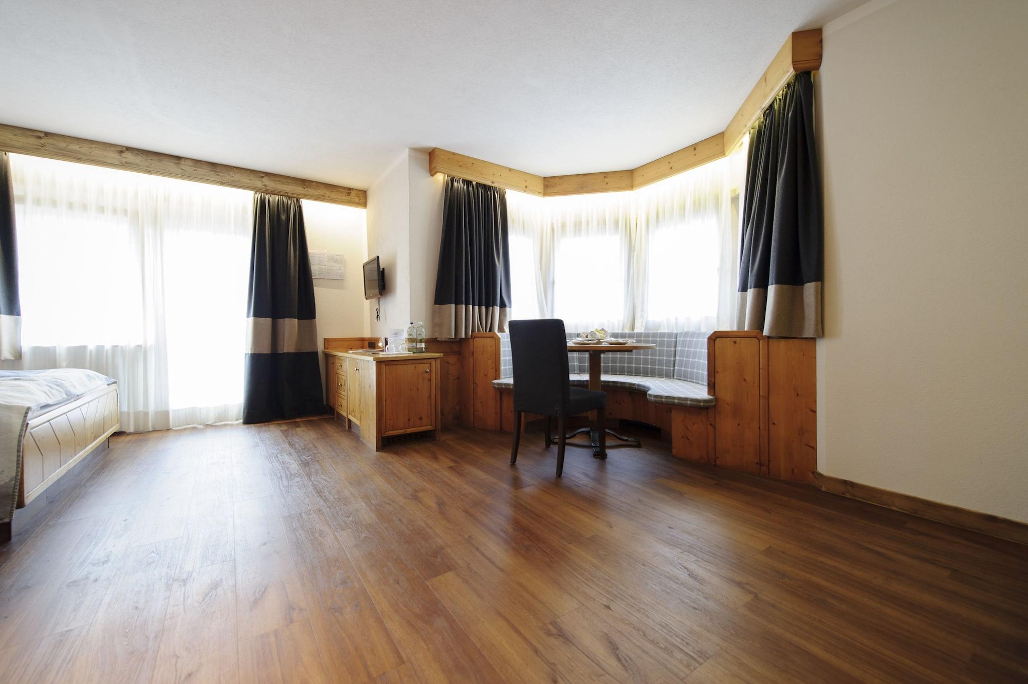 Hotel Concordia Livigno Bagian luar foto